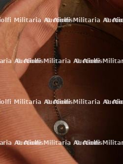 Bade Casque d'un officier d'artillerie. Baden artillery officer spiked helmet. — photo 37
