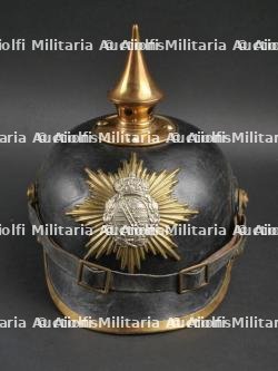 Saxe Casque à pointe ersatz en cuir épais. Saxonia - Ersatz thick leather spiked helmet.