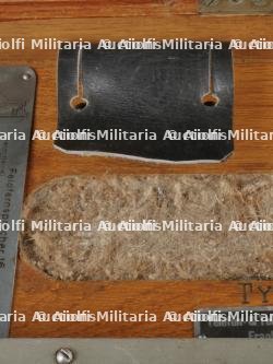 Téléphone de campagne allemand modèle 1916 type B. WW1 german field phone M1916 type B. — miniature 32