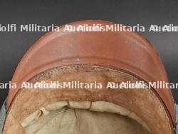 Prusse Casquette de sous officier Graugrün à bandeau rouge. Prussia light green NCO visor cap with red band. — photo 19