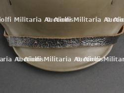 Casque allemand modèle 1918 à échancrures. WW1 german M1918 ear cut-out helmet. — photo 3