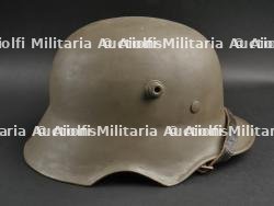Casque allemand modèle 1918 à échancrures. WW1 german M1918 ear cut-out helmet. — miniature 9