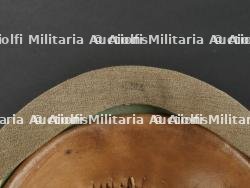 Casque à pointe d'officier d'infanterie prussien avec son couvre casque. Prussia infantry officer spiked helmet with cover. — photo 8