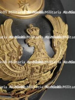 Casque à pointe d'officier d'infanterie prussien avec son couvre casque. Prussia infantry officer spiked helmet with cover. — photo 25