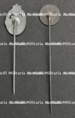 Epingles a cravate allemande. German tie pins. — miniature 8