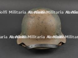 Casque camouflé. German camouflaged helmet.