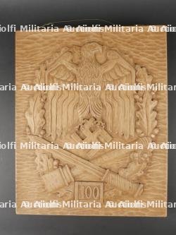 Panneau décoratif sculpté. Carved decorative panel. — photo 1
