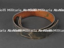Cuirs de ceinturon. Belt leathers — photo 3