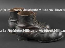 Brodequin allemand. German shoes. — miniature 7