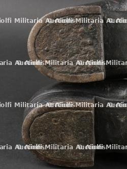 Brodequin allemand. German shoes. — miniature 9