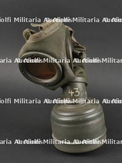 Masque anti-gaz. Anti-gaz mask. — miniature 19