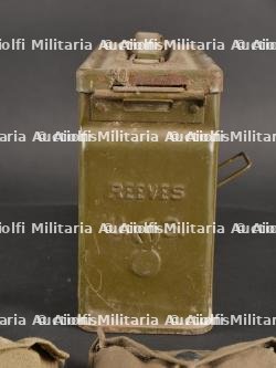 Caisse de calibre 30 et kit anti gaz US. — miniature 6