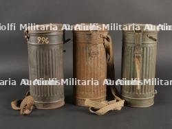 Lot de 3 boîtier de masques anti-gaz allemands — photo 1