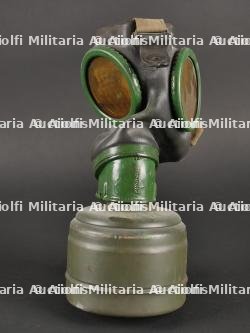 Lot de 3 masques anti-gaz allemands — miniature 6