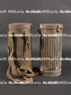 Lot de 2 boîtiers de masque anti gaz allemands — miniature 5