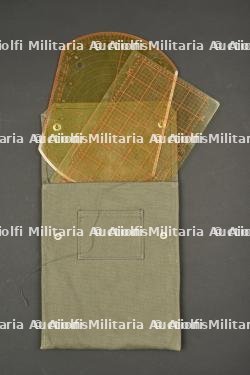 Pochette KW 27. KW 27 pouch.