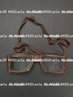 Lunettes de vol. Flight goggles.
