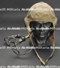 Bonnet de pilote LW. LW pilot s cap.
