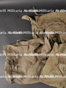Lot de sacs dos allemands — miniature 2