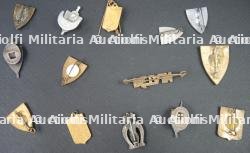 Ensemble d'insignes Etat Français — miniature 5
