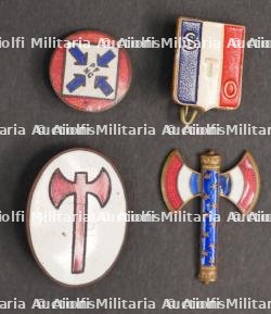 Ensemble d'insignes Etat Français