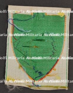 Ensemble d'insignes CJF — miniature 2