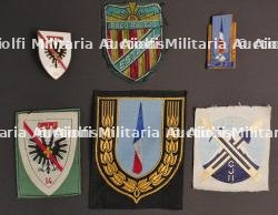Ensemble d'insignes CJF — miniature 1