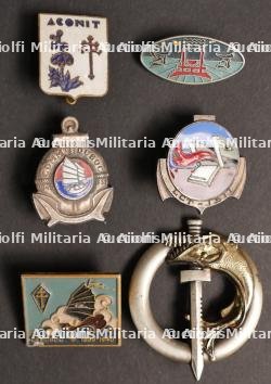 Ensemble d'insignes de la marine — miniature 5
