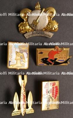 Ensemble d'insignes de la marine — miniature 2