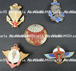 Ensemble insignes TAP — miniature 1