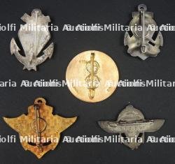 Ensemble insignes TAP — miniature 2