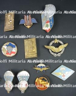 Ensemble d'insignes parachutistes et commando — photo 3