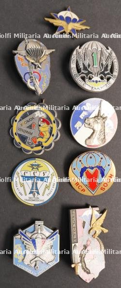 Ensemble d'insignes 1er RCP — miniature 1