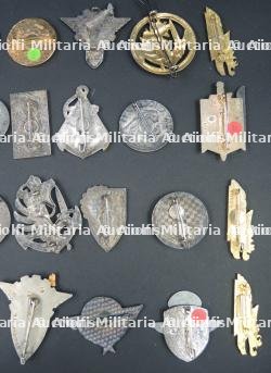 Ensemble d'insignes TAP — miniature 6