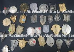 Ensemble d'insignes TAP — photo 5