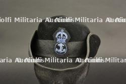 Casquette d'auxiliaire féminin Royal Navy.