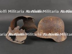 Reliques de casques allemands du champ de bataille
