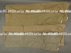 Ensemble de pantalons US.