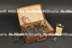 Valise radio clandestine belge. — photo 1