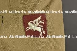 Uniforme de sortie parachutiste belge. — miniature 2