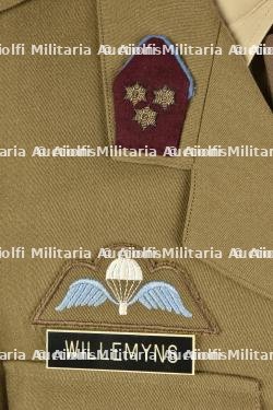 Uniforme de sortie parachutiste belge. — miniature 2