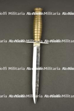 Dague type commando. — miniature 3