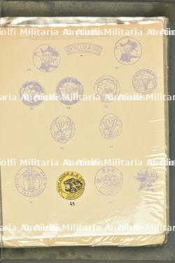 Documentation sur les insignes des troupes aéroportées. — miniature 4