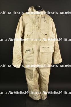 Uniforme de sur camouflage hivernal. — photo 1