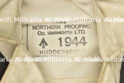 Accessoires de camouflage hivernaux. — miniature 2