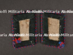 Patte de col. Collar tabs. — miniature 3
