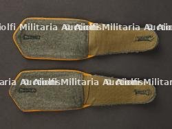 Pattes d'épaule. Shoulder straps. — miniature 2