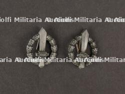 Insignes de col RSI.RSI collar badges.