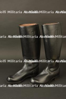 Bottes d officier allemand. German officer boots. — photo 10