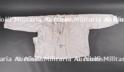 Ensemble sabre, documents et chemise de prisonnier du Colonel Leblanc des Chasseurs Ardennais. Set including sabre, documents and prisoner shirt of Colonel Leblanc from the Ardennes Chasseurs — photo 2
